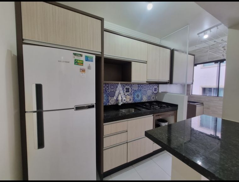 Apartamento no Bairro Itaum em Joinville com 2 Dormitórios e 47 m² - 12443.001