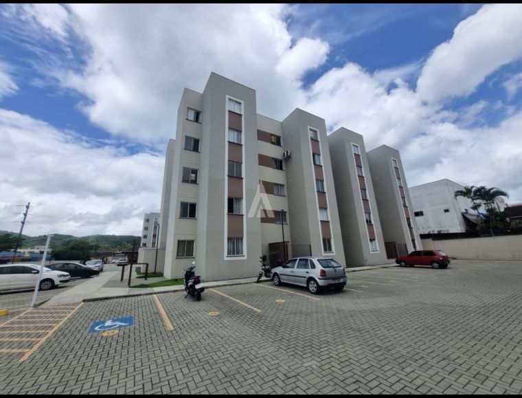 Apartamento no Bairro Parque Guarani em Joinville com 2 Dormitórios e 43 m² - 12390.001