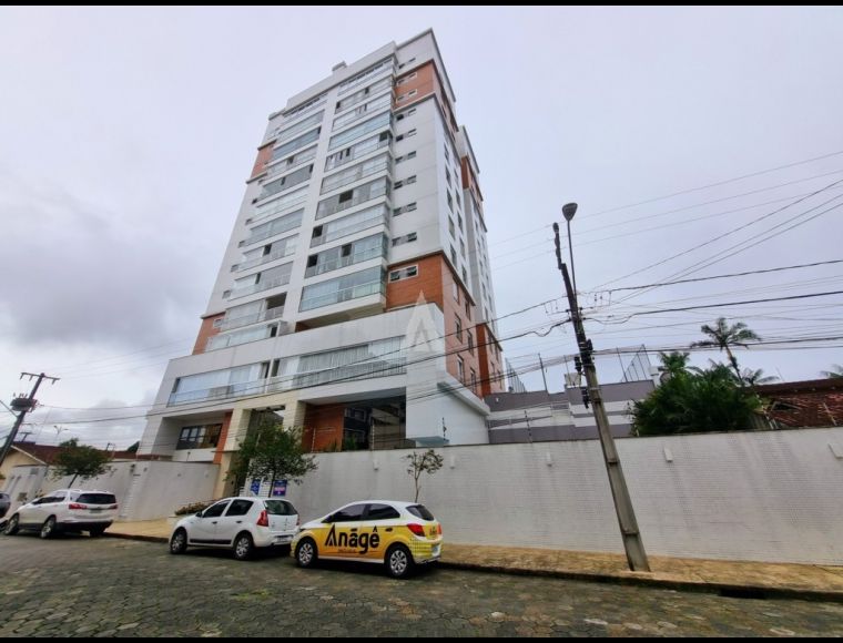 Apartamento no Bairro Saguaçú em Joinville com 3 Dormitórios (1 suíte) e 114 m² - 12441.001