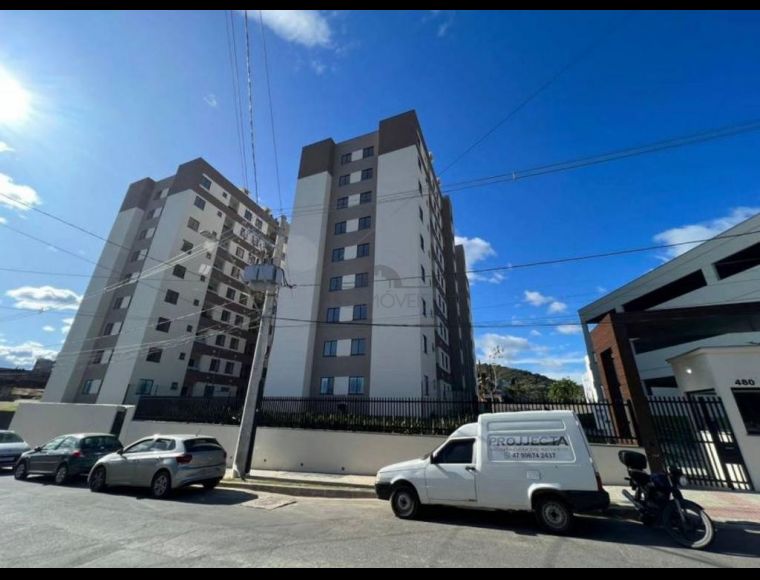 Apartamento no Bairro Saguaçú em Joinville com 2 Dormitórios e 64 m² - LG9317