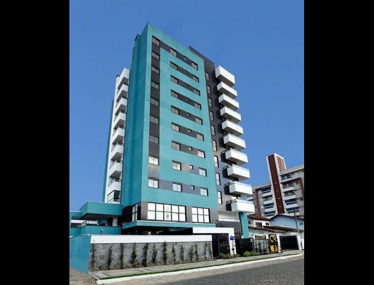 Apartamento no Bairro Saguaçú em Joinville com 3 Dormitórios (1 suíte) e 93 m² - SA021