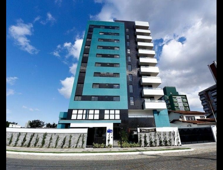 Apartamento no Bairro Saguaçú em Joinville com 3 Dormitórios (1 suíte) e 93 m² - SA021
