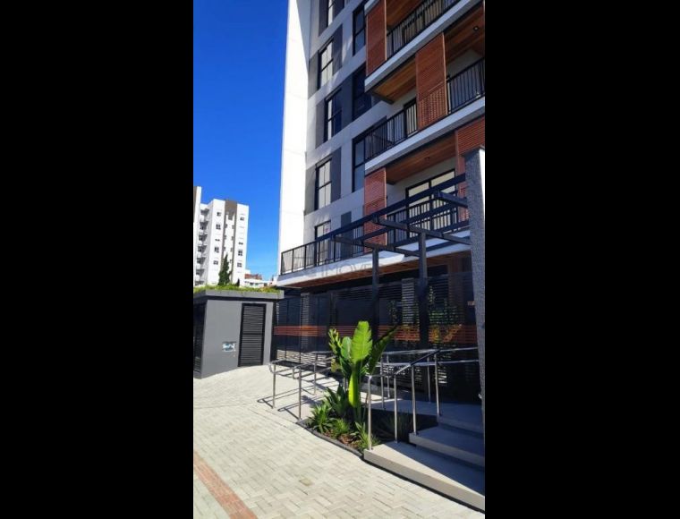 Apartamento no Bairro Santo Antônio em Joinville com 3 Dormitórios (1 suíte) e 171 m² - LG8879