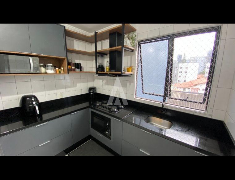 Apartamento no Bairro Santo Antônio em Joinville com 1 Dormitórios (1 suíte) - 26143