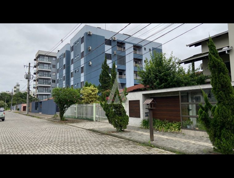 Apartamento no Bairro Santo Antônio em Joinville com 1 Dormitórios (1 suíte) - 26143