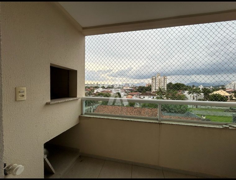 Apartamento no Bairro Santo Antônio em Joinville com 2 Dormitórios (1 suíte) - 25995