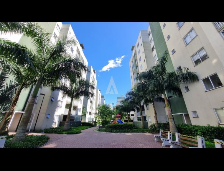 Apartamento no Bairro Santo Antônio em Joinville com 2 Dormitórios e 59 m² - 13420.001