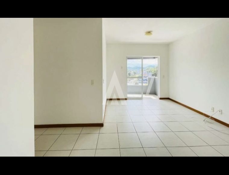 Apartamento no Bairro Santo Antônio em Joinville com 2 Dormitórios (1 suíte) - 27859