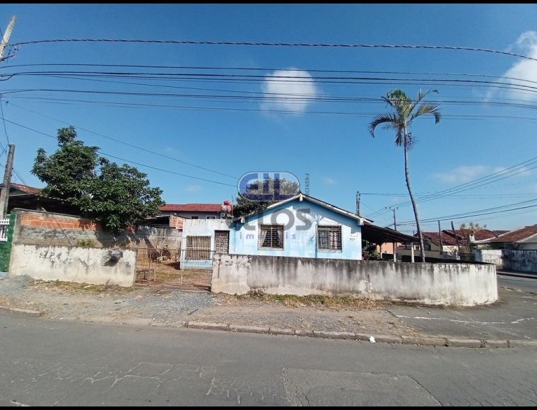 Casa no Bairro Adhemar Garcia em Joinville com 2 Dormitórios e 80 m² - 02733001