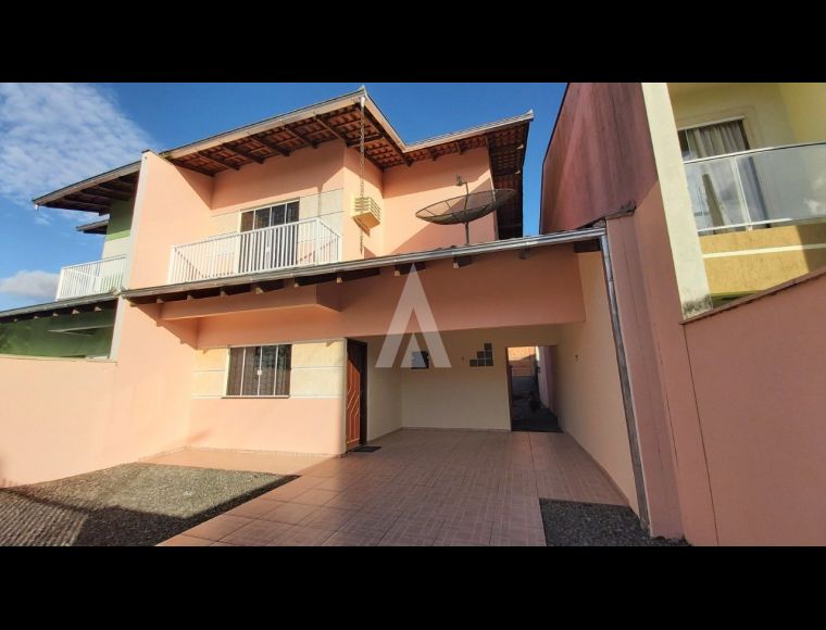 Casa no Bairro Aventureiro em Joinville com 2 Dormitórios (1 suíte) - 24145N