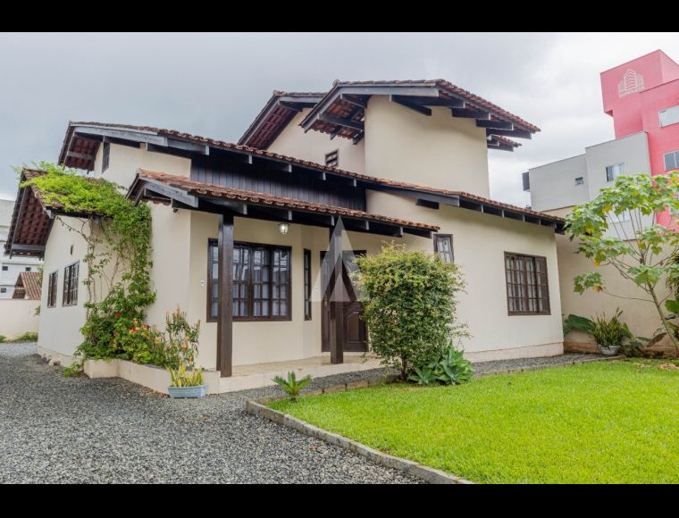 Casa no Bairro Boa Vista em Joinville com 2 Dormitórios (1 suíte) - 24371N