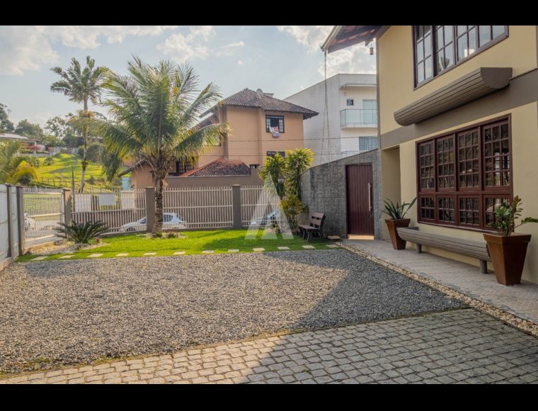 Casa no Bairro Boehmerwald em Joinville com 2 Dormitórios (2 suítes) - 25429A