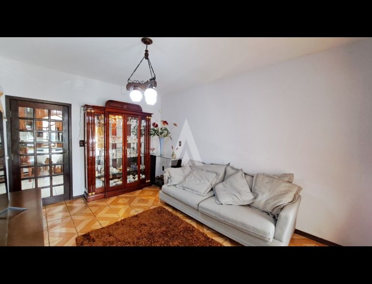 Casa no Bairro Comasa em Joinville com 4 Dormitórios - 25501N