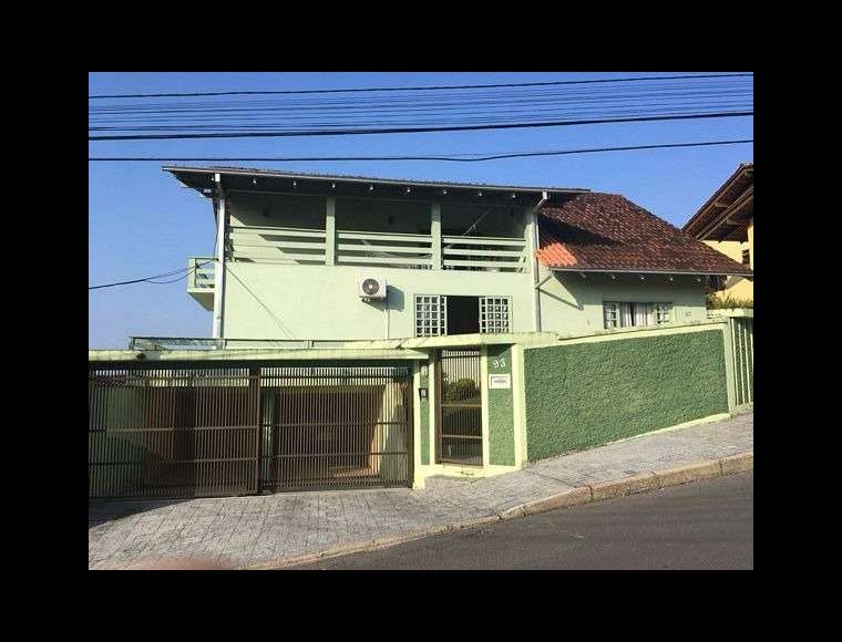 Casa no Bairro Floresta em Joinville com 2 Dormitórios (2 suítes) - 18483N