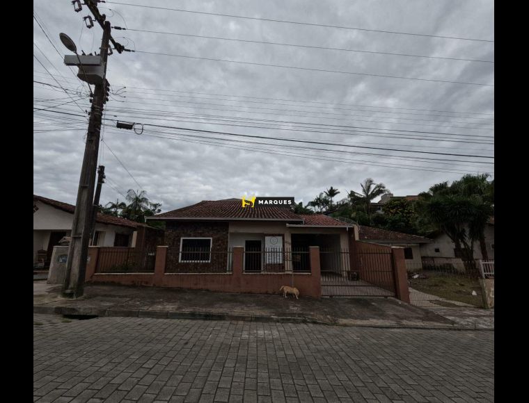 Casa no Bairro Jarivatuba em Joinville com 7 Dormitórios e 350 m² - 525
