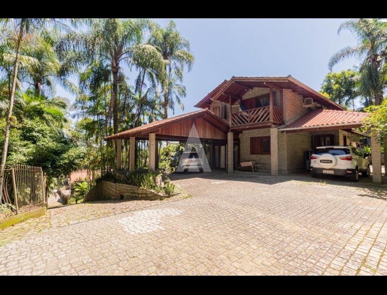 Casa no Bairro Nova Brasília em Joinville com 2 Dormitórios (1 suíte) - 24462N
