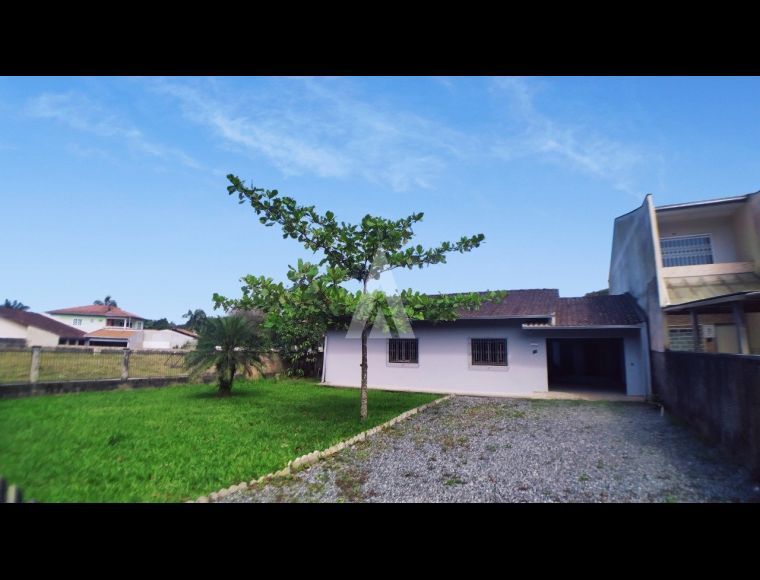 Casa no Bairro Nova Brasília em Joinville com 2 Dormitórios - 26207N