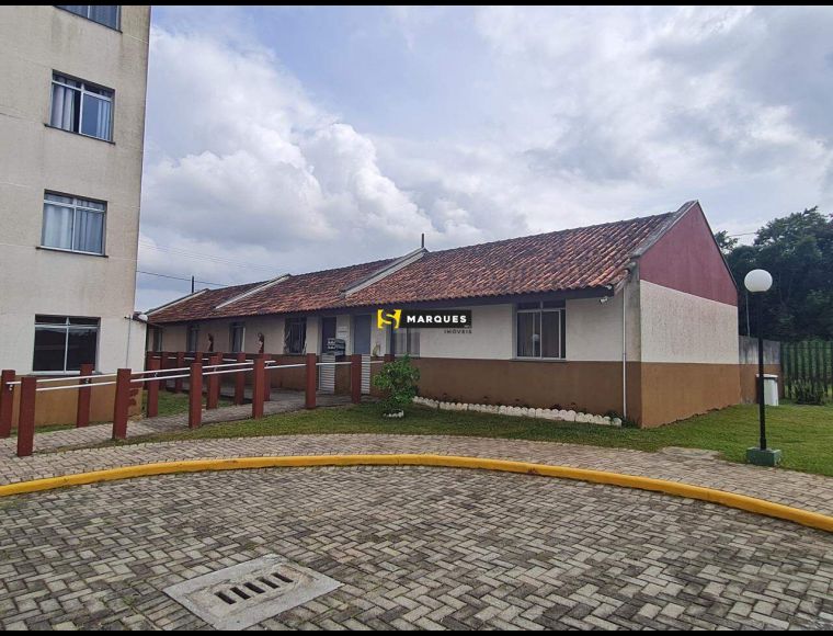 Casa no Bairro Paranaguamirim em Joinville com 2 Dormitórios e 49 m² - 532