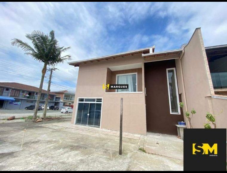 Casa no Bairro Vila Nova em Joinville com 2 Dormitórios (2 suítes) e 80 m² - 622
