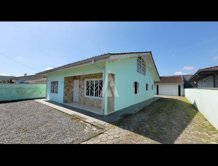 Casa no Bairro Vila Nova em Joinville com 2 Dormitórios (1 suíte) - 26028