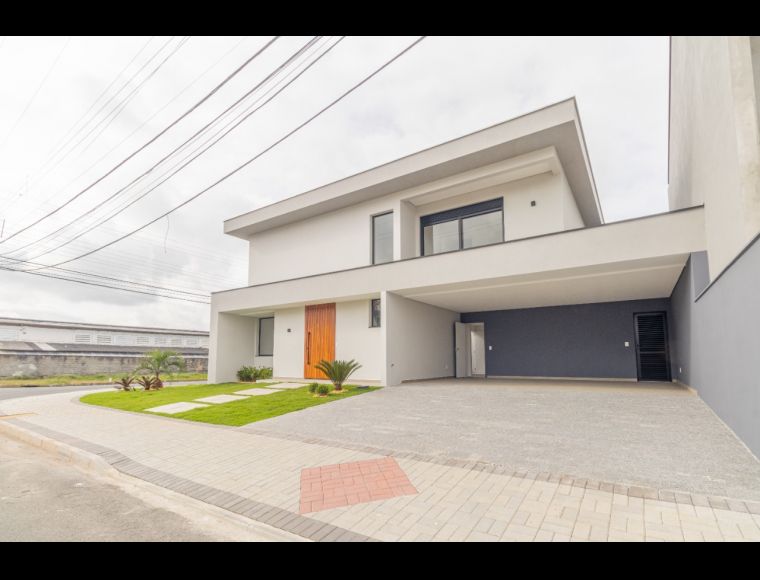 Casa no Bairro Vila Nova em Joinville com 2 Dormitórios (1 suíte) - 24122