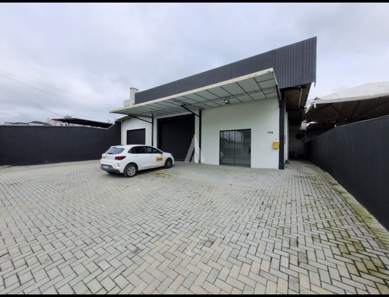Galpão no Bairro Costa e Silva em Joinville com 455 m² - 10351.003
