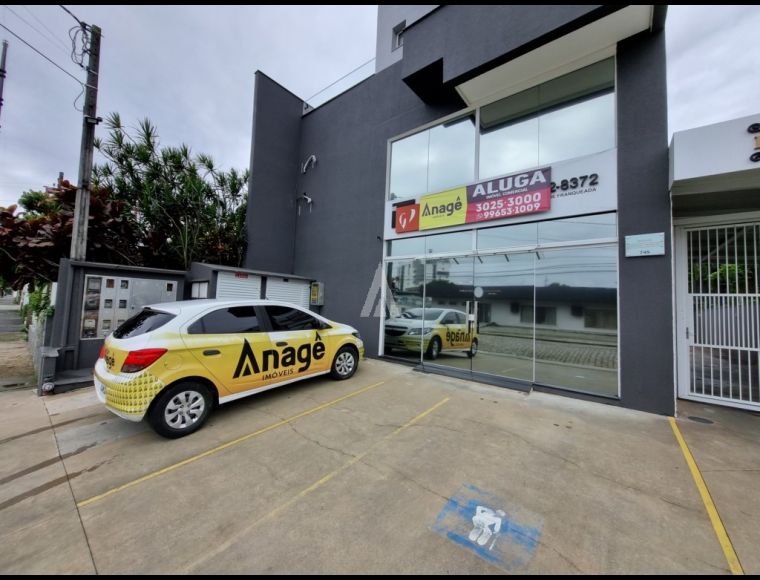 Loja no Bairro Anita Garibaldi em Joinville com 116 m² - 12339.001