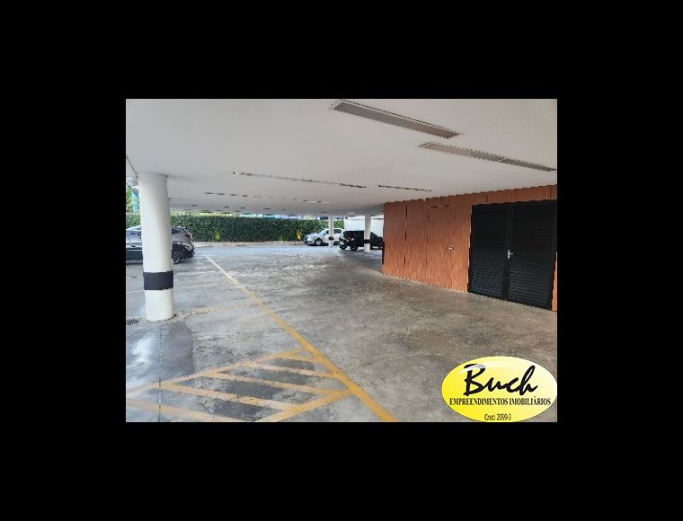 Sala/Escritório no Bairro América em Joinville com 244 m² - BU54118L