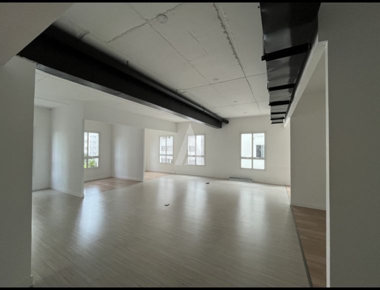 Sala/Escritório no Bairro Bom Retiro em Joinville com 98 m² - 10804.006