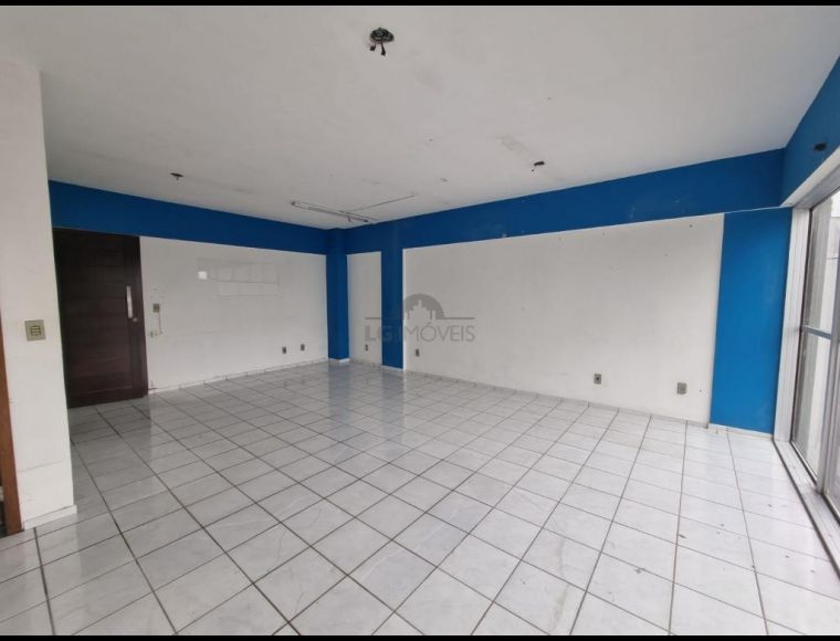 Sala/Escritório no Bairro Centro em Joinville com 82 m² - LG9046