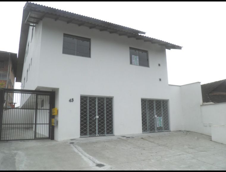 Sala/Escritório no Bairro Costa e Silva em Joinville com 76 m² - A201