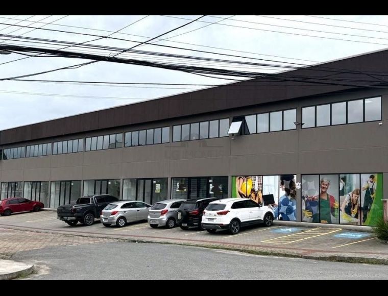 Sala/Escritório no Bairro Costa e Silva em Joinville com 180 m² - LG2221