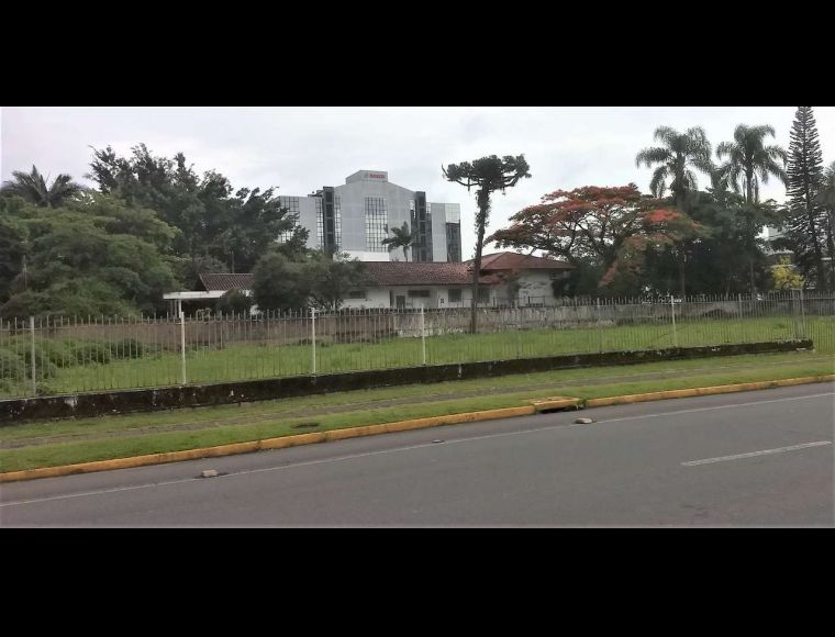 Terreno no Bairro América em Joinville - 20419N
