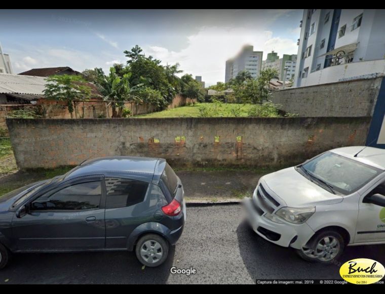 Terreno no Bairro Bom Retiro em Joinville com 1058 m² - BU53268V
