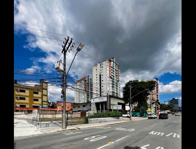 Terreno no Bairro Centro em Joinville com 760 m² - 3089