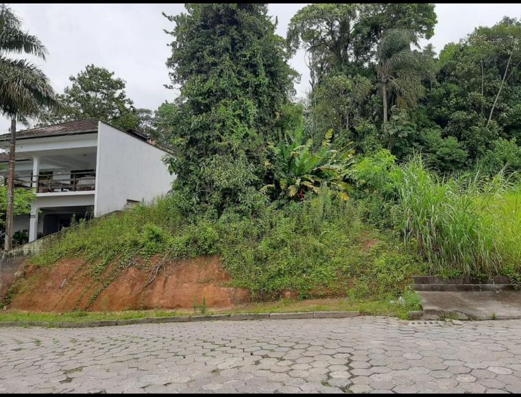 Terreno no Bairro Costa e Silva em Joinville com 490 m² - KT117