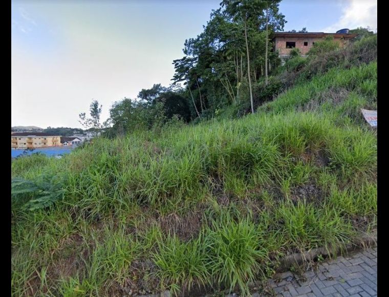 Terreno no Bairro Floresta em Joinville com 712 m² - 2956
