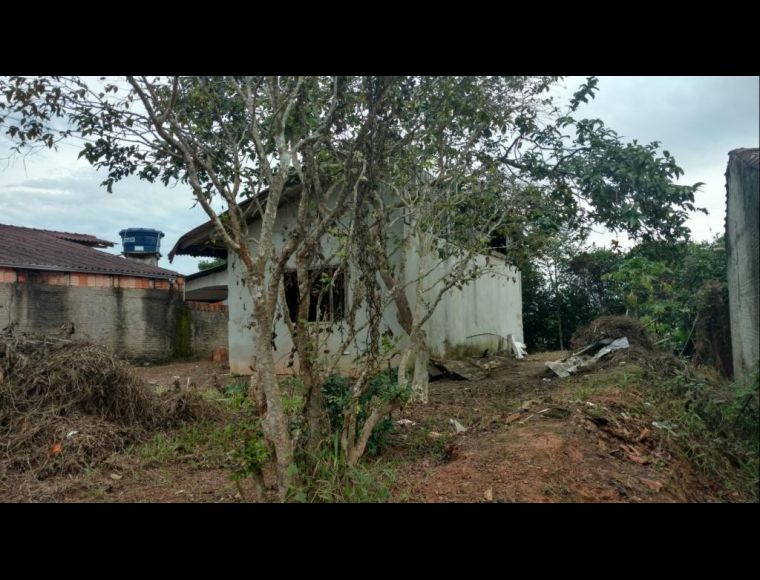 Terreno no Bairro Paranaguamirim em Joinville com 300 m² - KT328