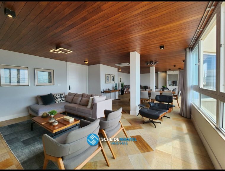 Apartamento no Bairro Gravatá em Navegantes com 5 Dormitórios (5 suítes) e 318.64 m² - 0251