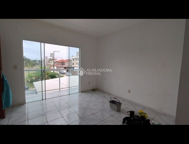Apartamento no Bairro Aririú em Palhoça com 2 Dormitórios - 470271