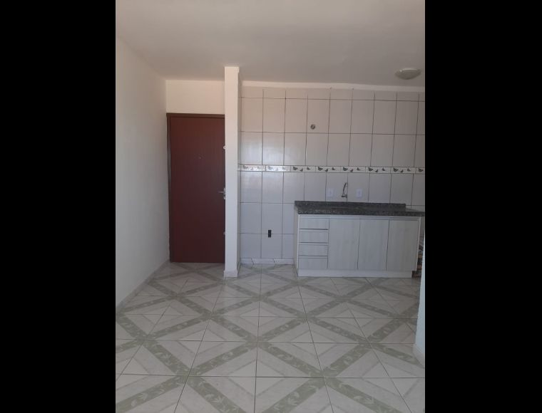 Apartamento no Bairro Pachecos em Palhoça com 2 Dormitórios - 453256