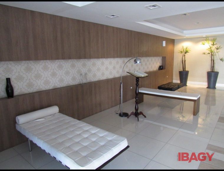 Apartamento no Bairro Pagani em Palhoça com 2 Dormitórios (1 suíte) e 73.35 m² - 123164