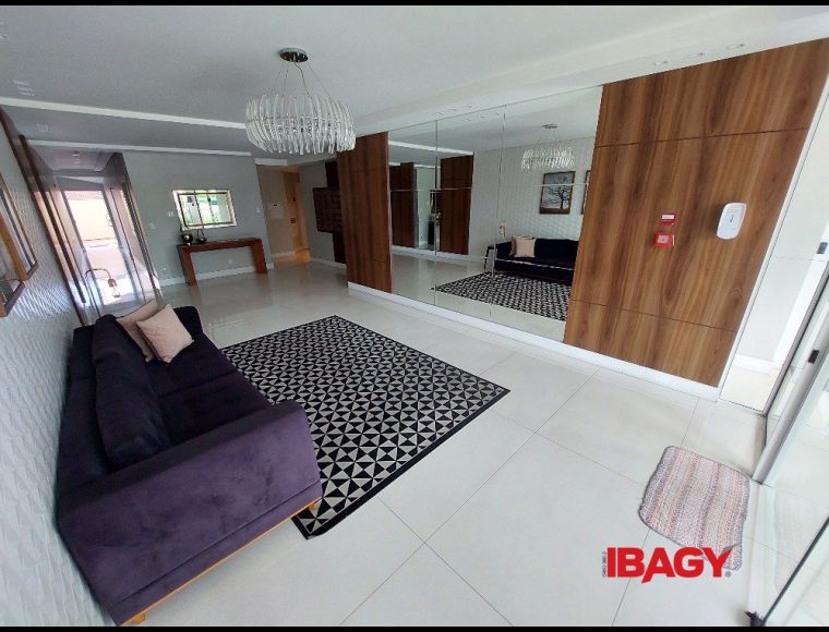 Apartamento no Bairro Pagani em Palhoça com 2 Dormitórios (1 suíte) e 54.87 m² - 108356