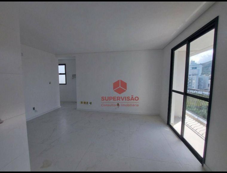 Apartamento no Bairro Pagani II em Palhoça com 2 Dormitórios (1 suíte) e 61 m² - AP2331