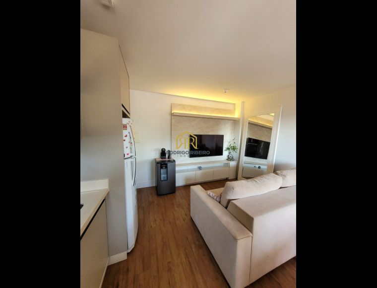 Apartamento no Bairro Pedra Branca em Palhoça com 2 Dormitórios (1 suíte) - A2370