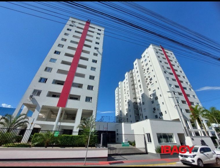 Apartamento no Bairro Pedra Branca em Palhoça com 2 Dormitórios e 53.82 m² - 112527