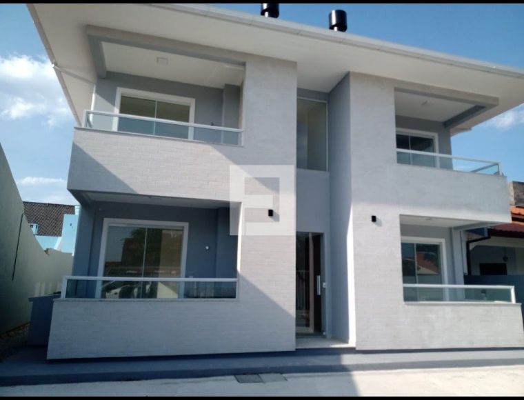 Apartamento no Bairro Praia do Sonho em Palhoça com 3 Dormitórios (1 suíte) e 73 m² - 4100