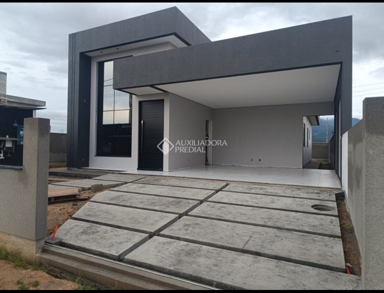 Casa no Bairro Guarda do Cubatão em Palhoça com 3 Dormitórios (1 suíte) - 558541