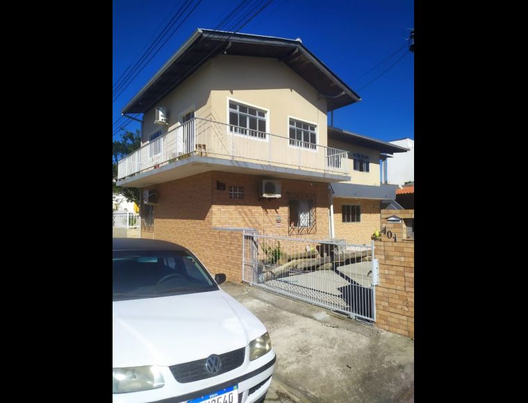 Casa no Bairro Guarda do Embaú em Palhoça com 4 Dormitórios - 632431