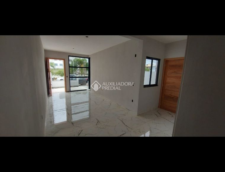 Casa no Bairro Nova Palhoça em Palhoça com 3 Dormitórios (1 suíte) - 460959